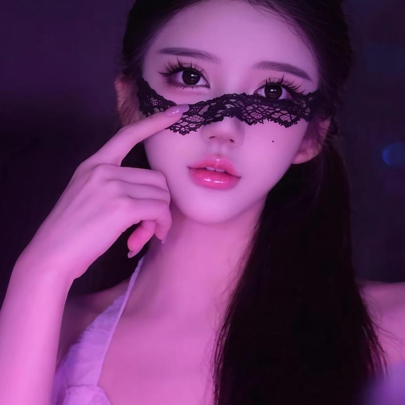 蜜汁少女