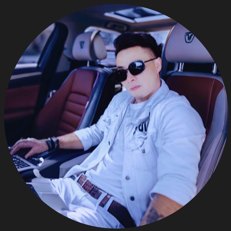 喝红茶的 少爷