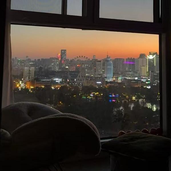 威风的鼠（三角洲跑刀）