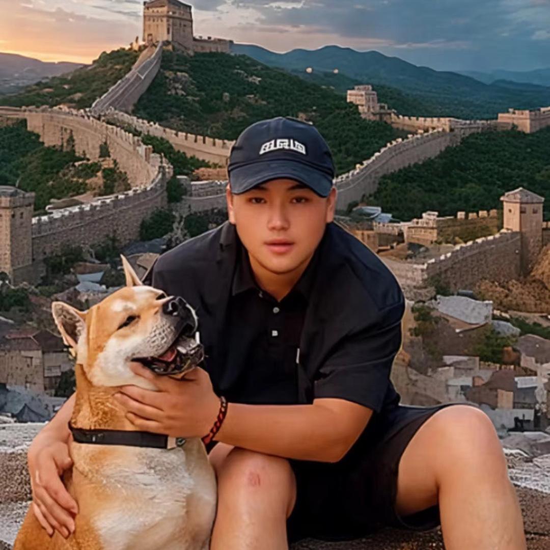 小吴（煜谋国犬繁殖基地）