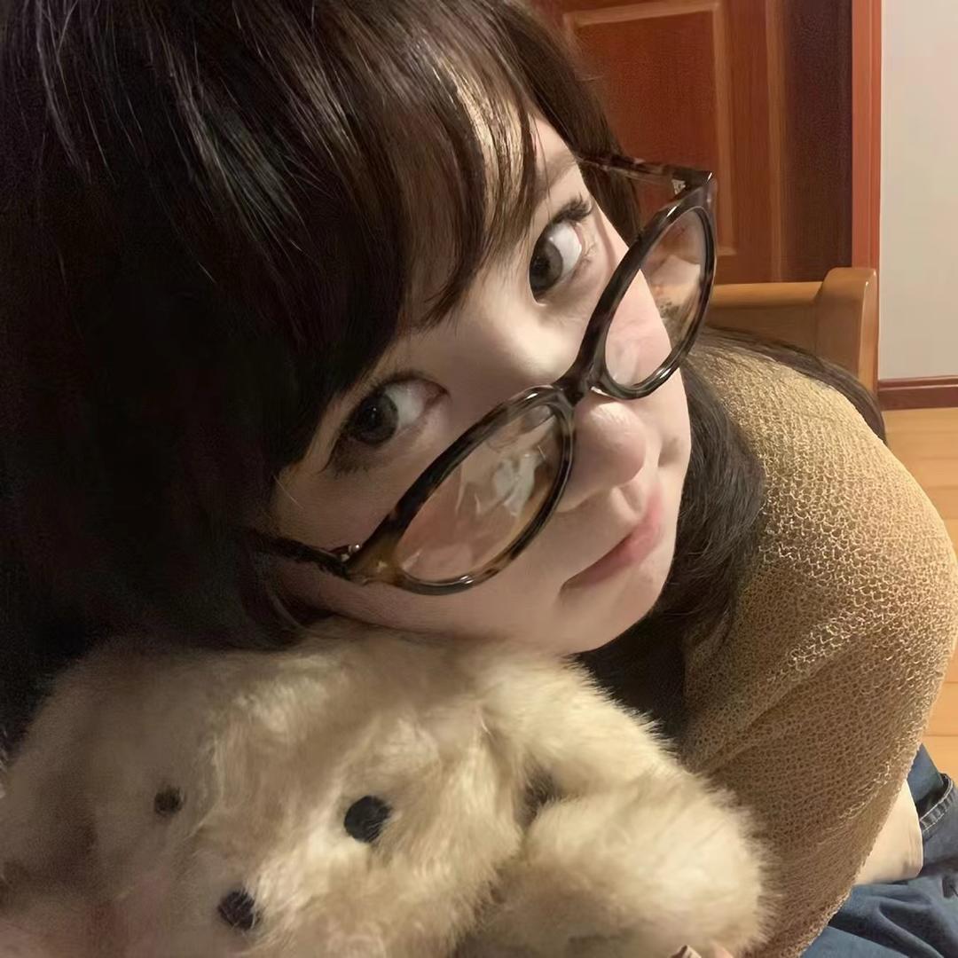 只雯