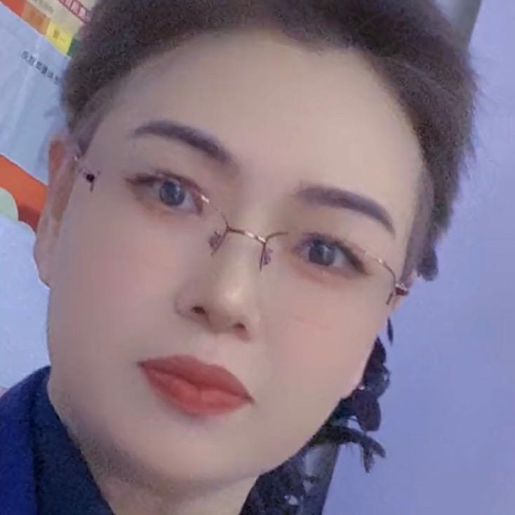 美发师， 溶儿，