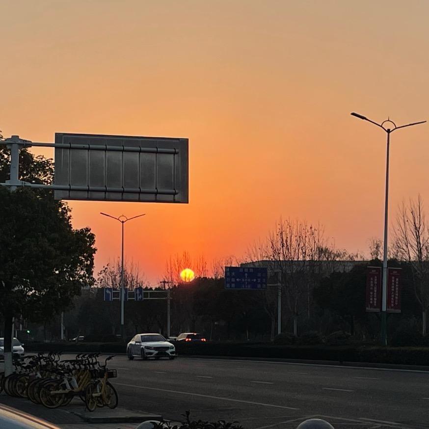 歪比巴卜的车