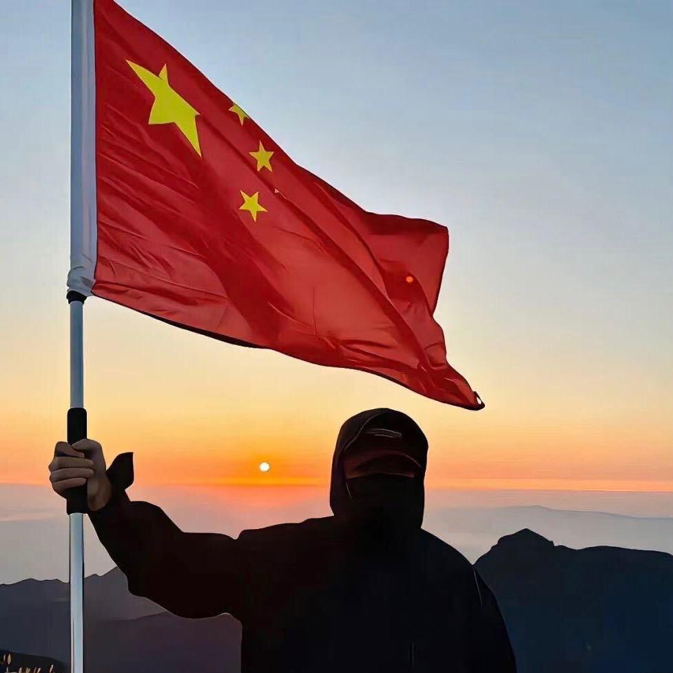 华仔。
