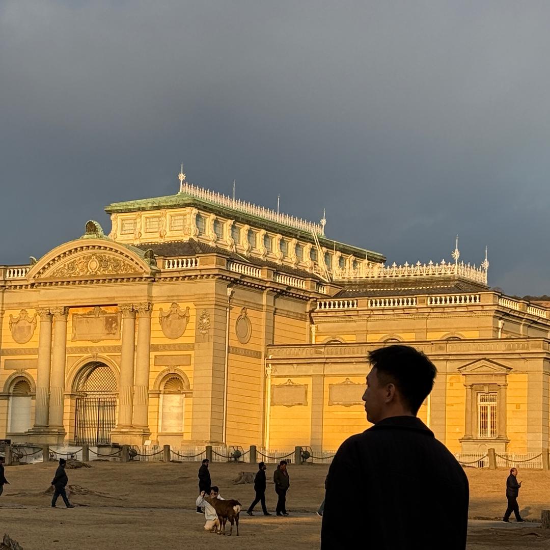 小明  小红去哪了