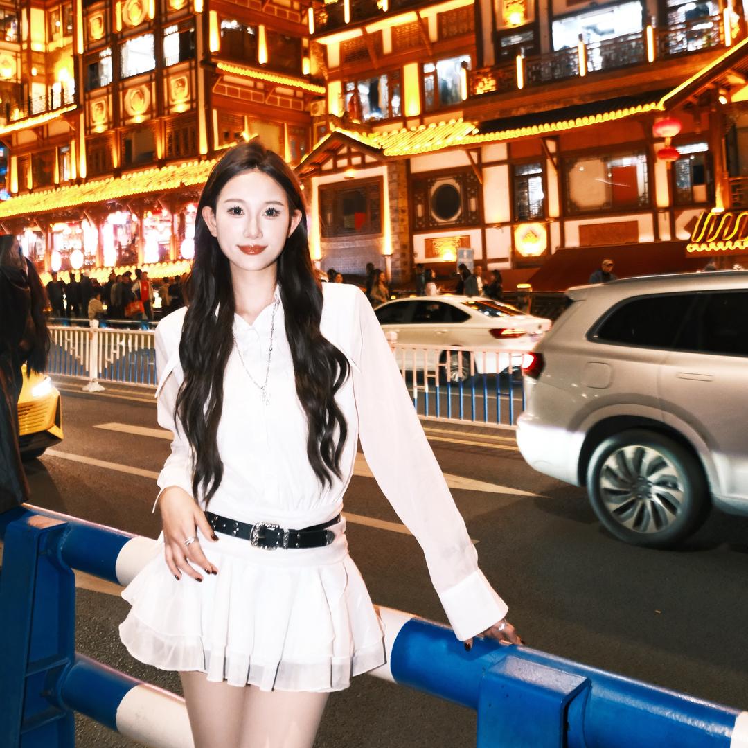 Mia美妆美学-仙妮婚纱化妆师笑笑