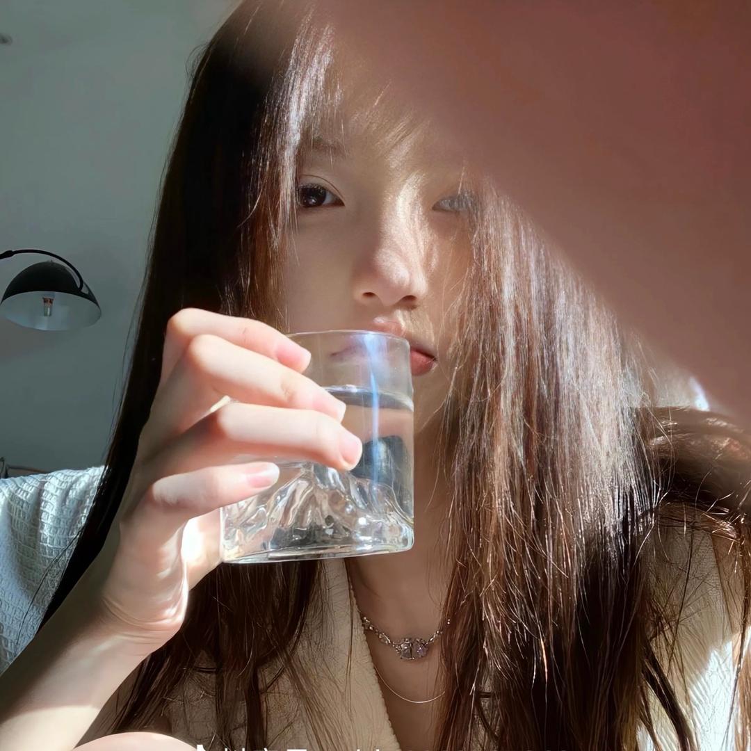 香菜吃肉