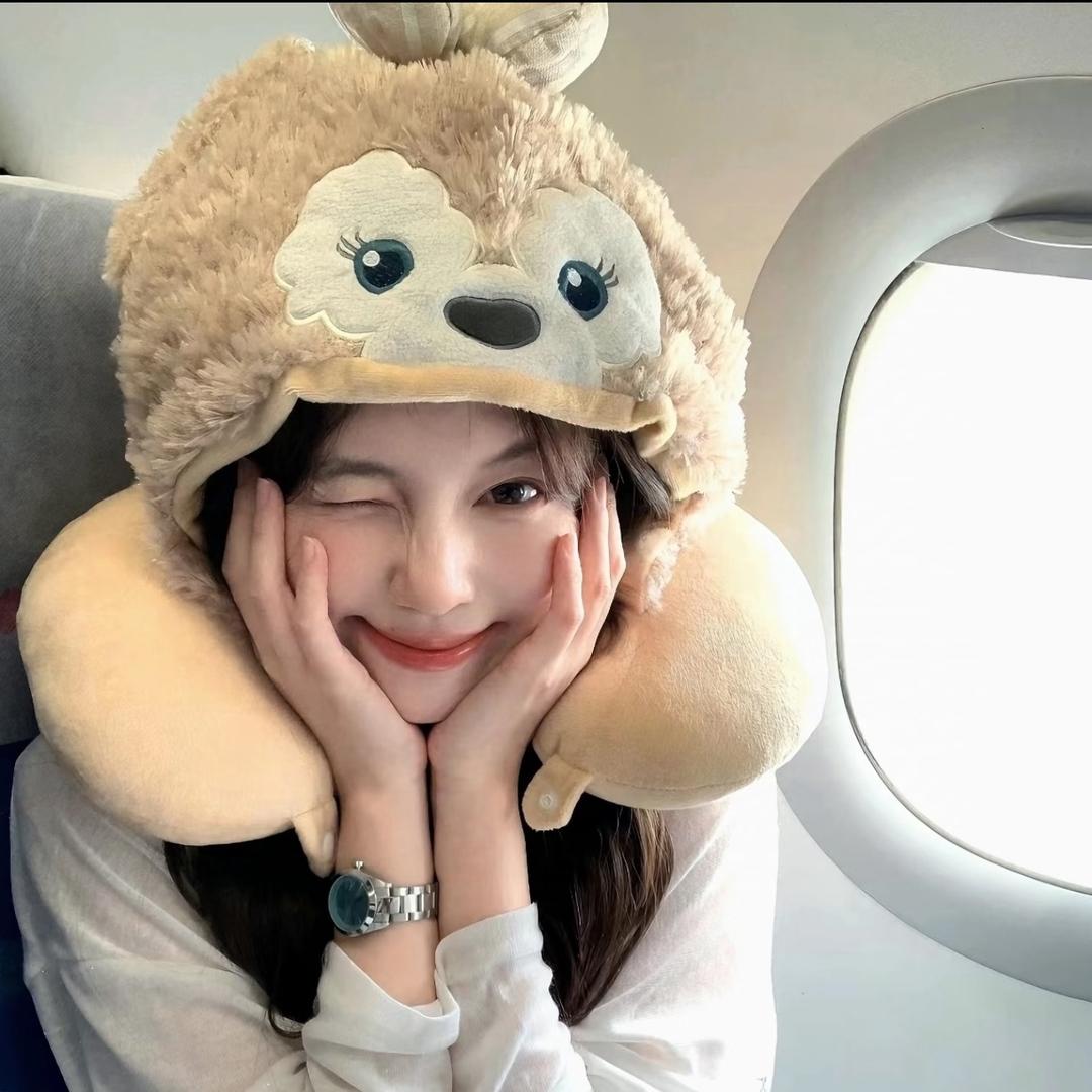 两杯冰美式加冰