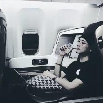 来一瓶树叶子🍃