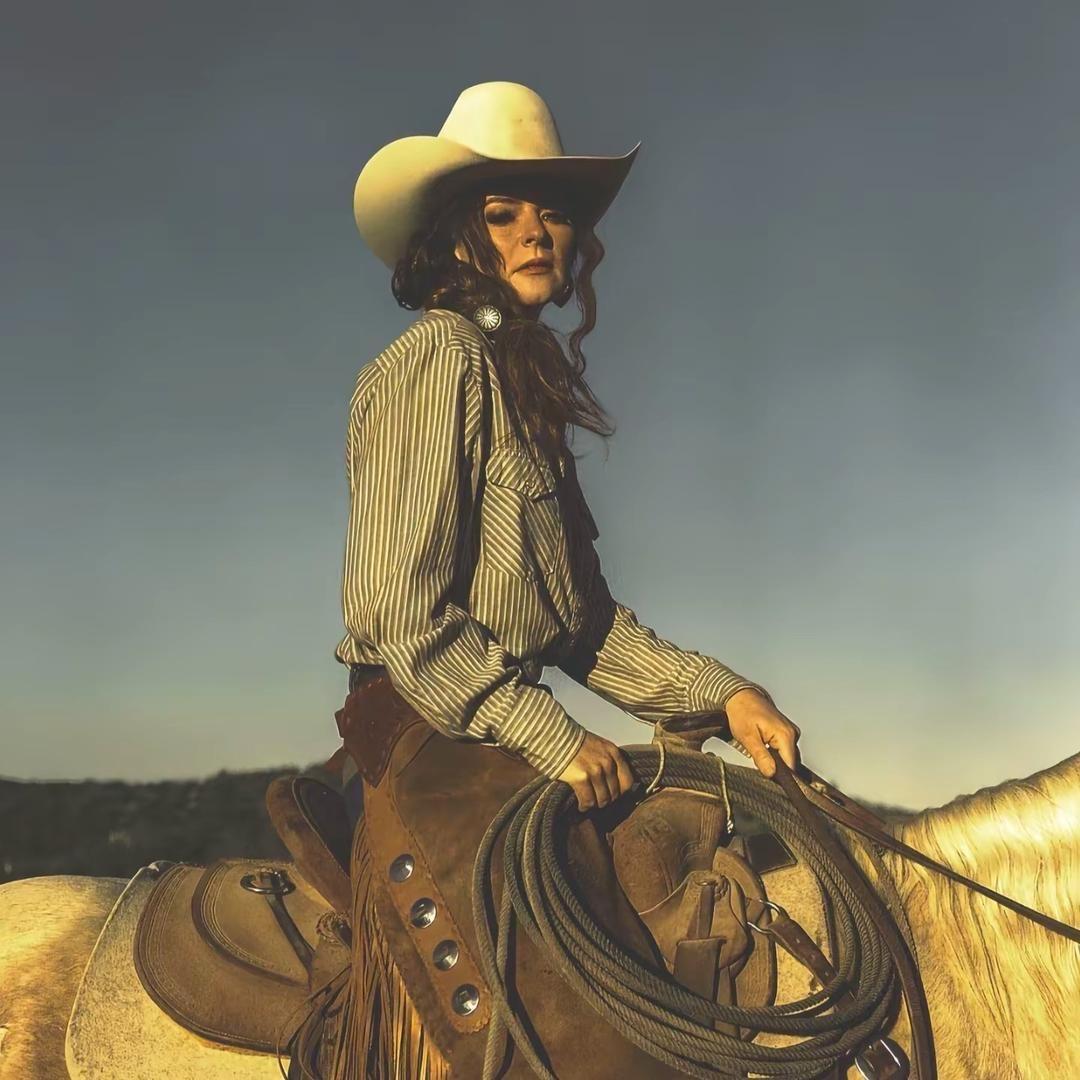 bound2fallinlove-