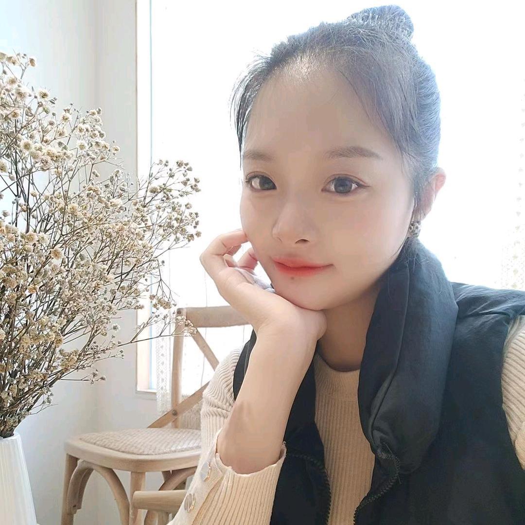 宝藏艳子
