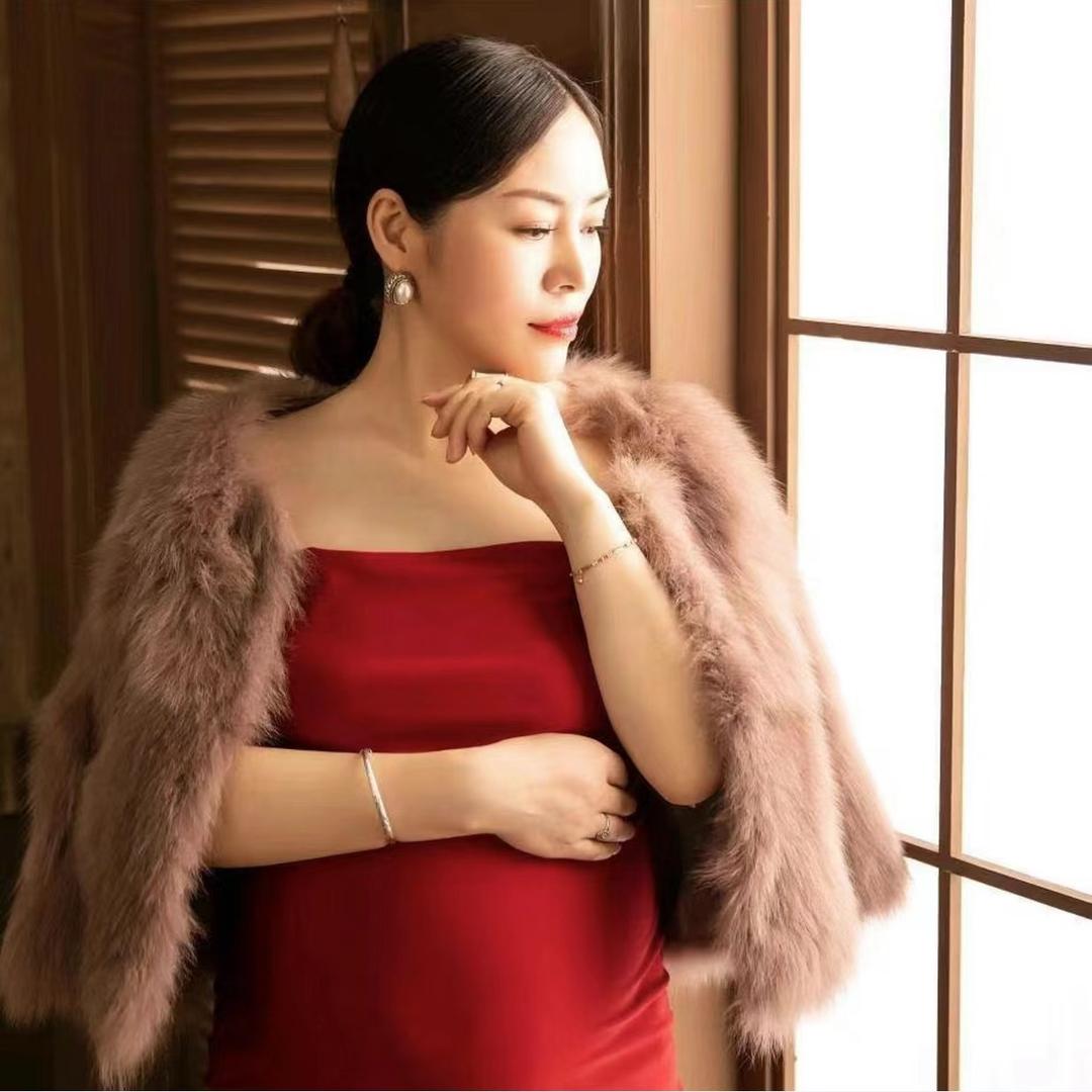 YUNNA原创臻选女装（工厂店）
