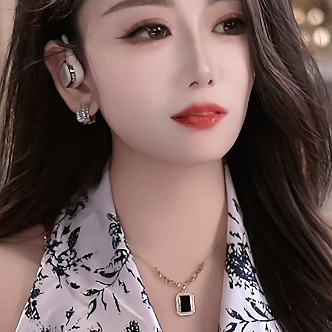 洛小妍