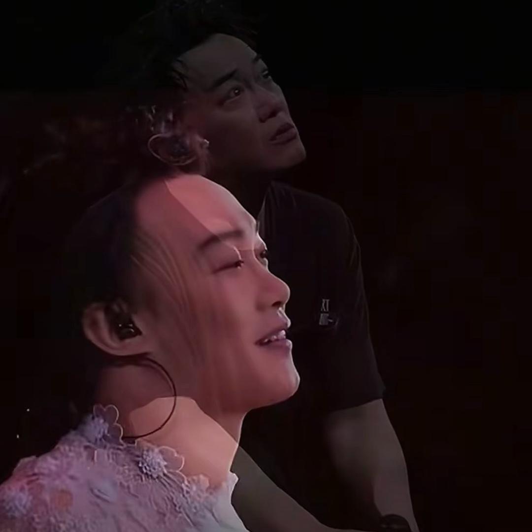 弱水三千.