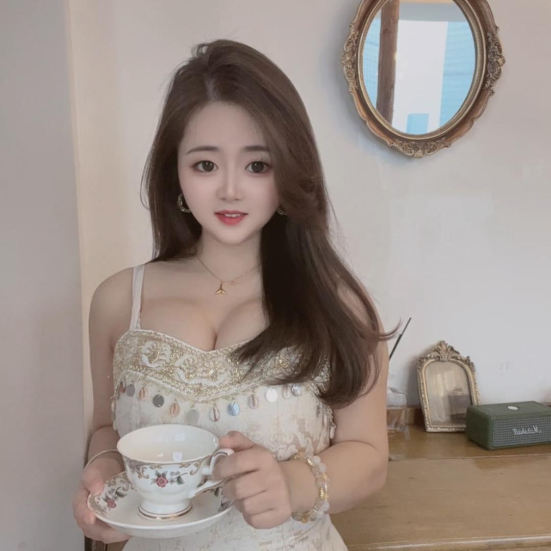 晏小柒