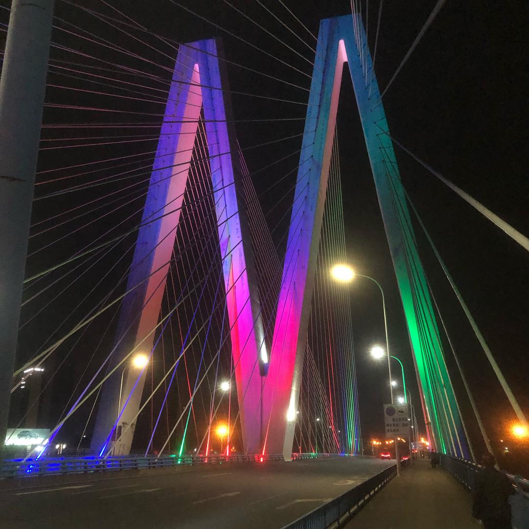 初听不知曲中意