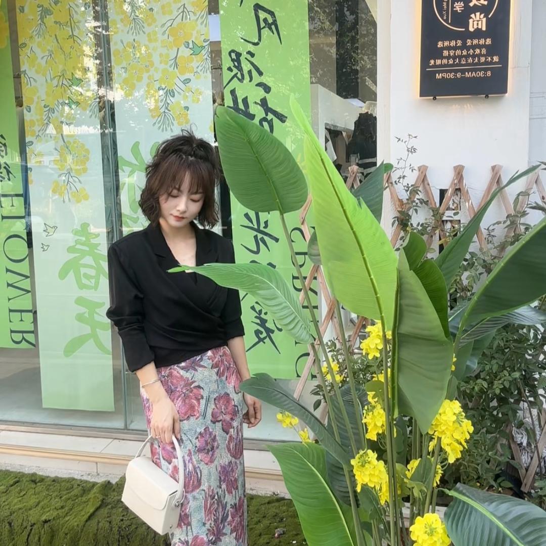 致尚美学郎溪店 婷婷