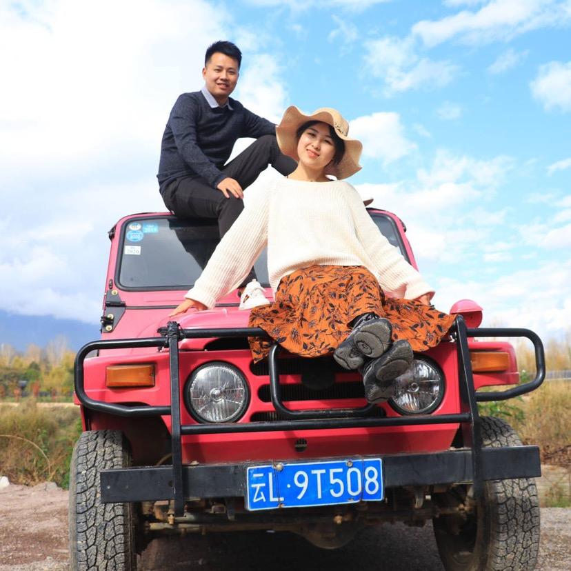 小蔚蔚和大晶晶