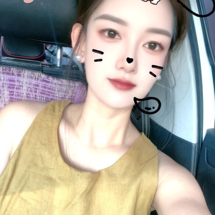 一个莹呀🌻