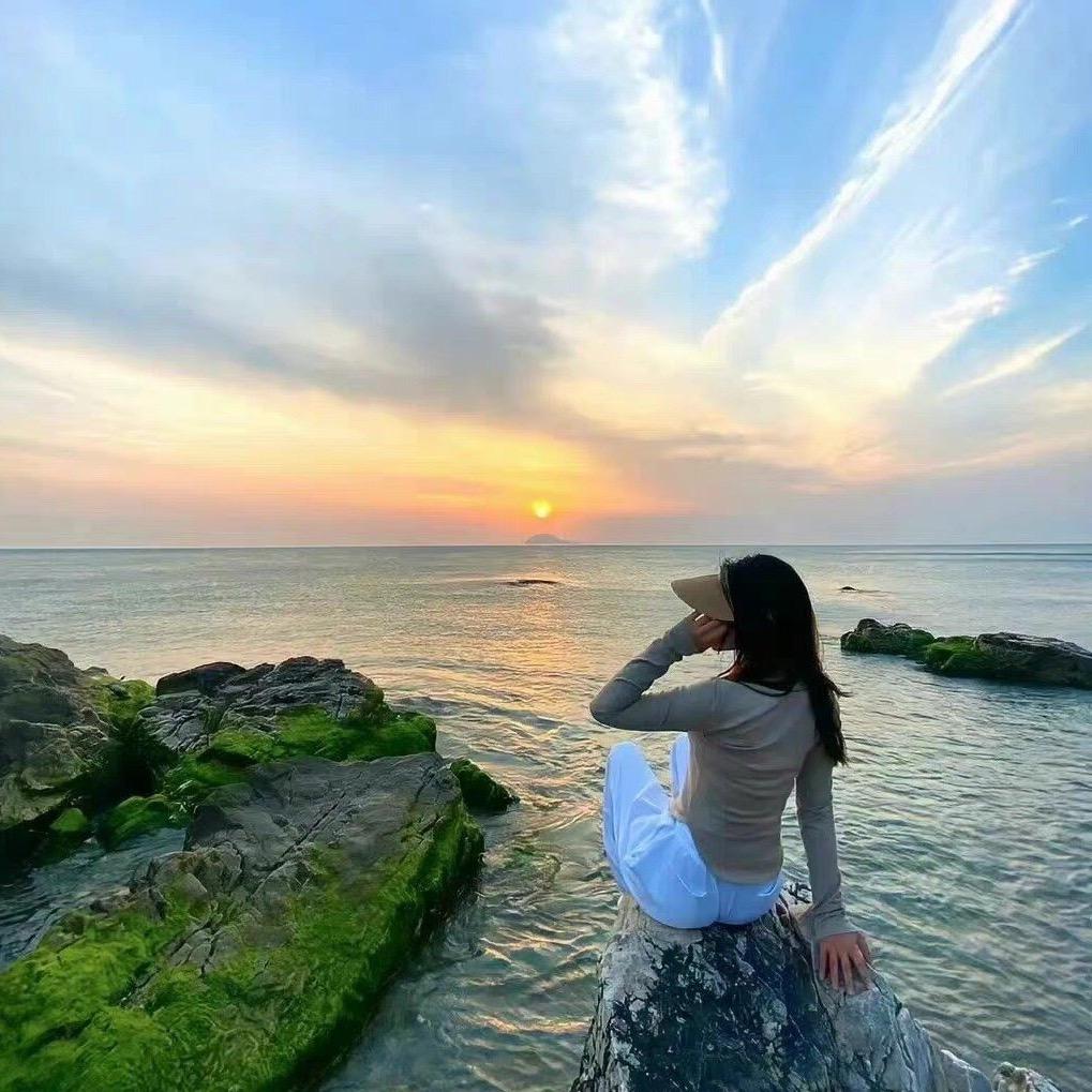 女美