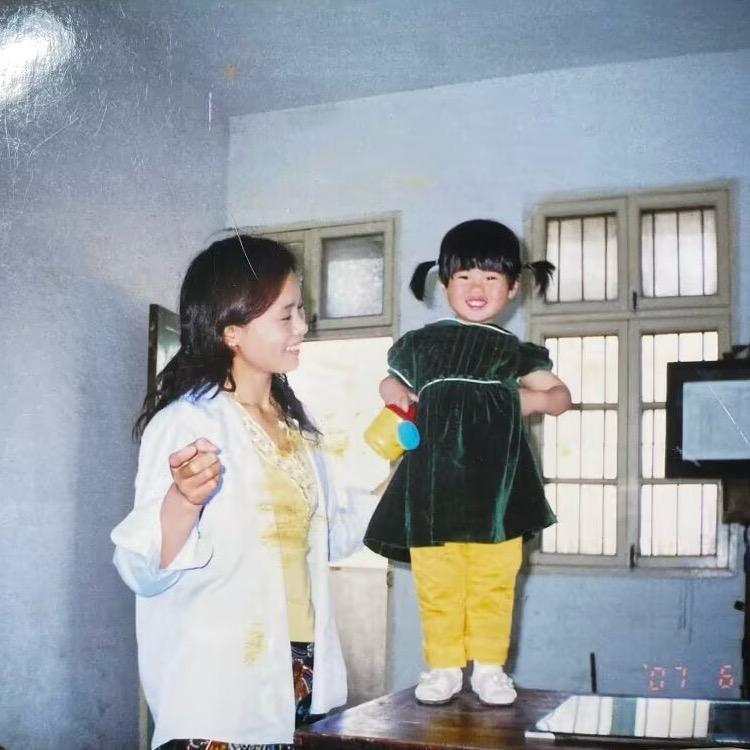 不知名毛囊妍