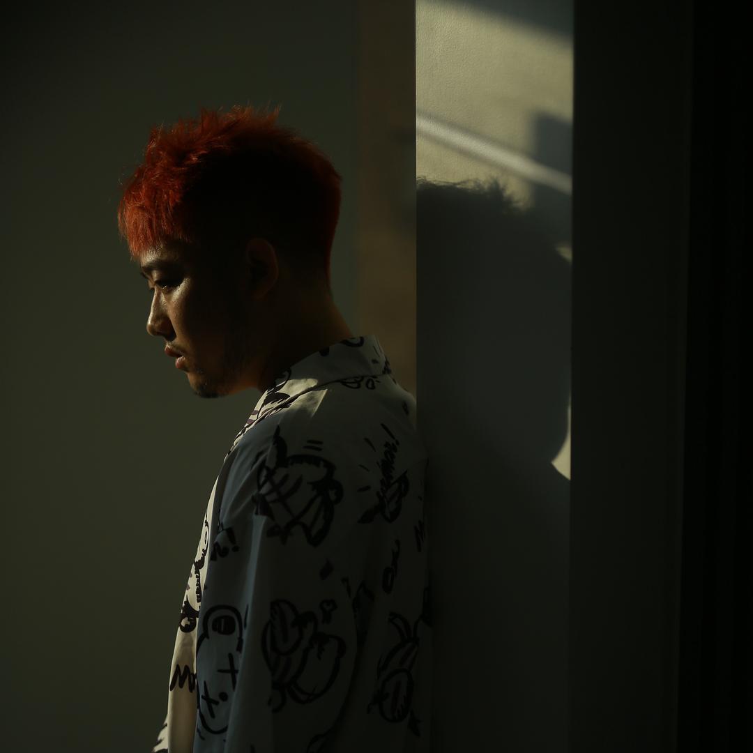 发际线在逃指挥官