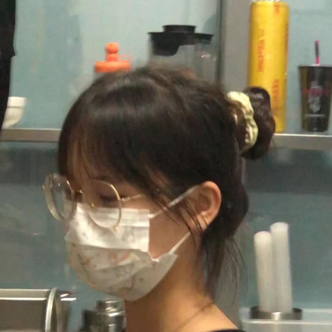 乐优刘
