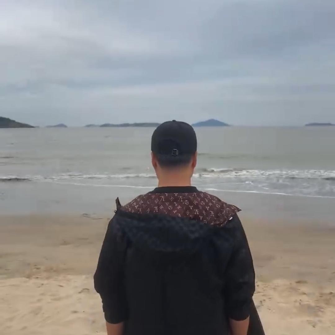 @张Mh