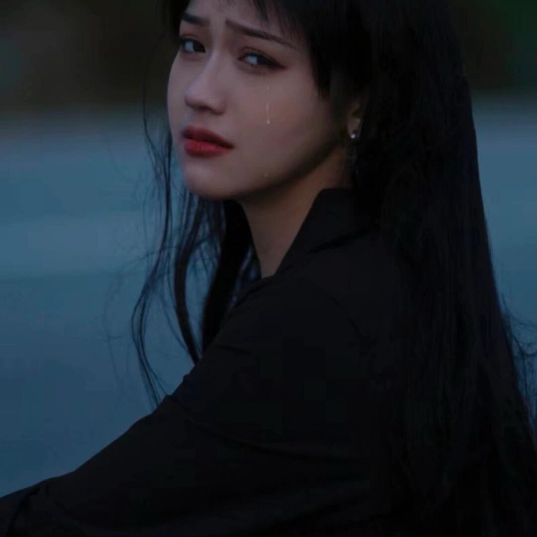 ︎ᝰ✍︎假温柔￠