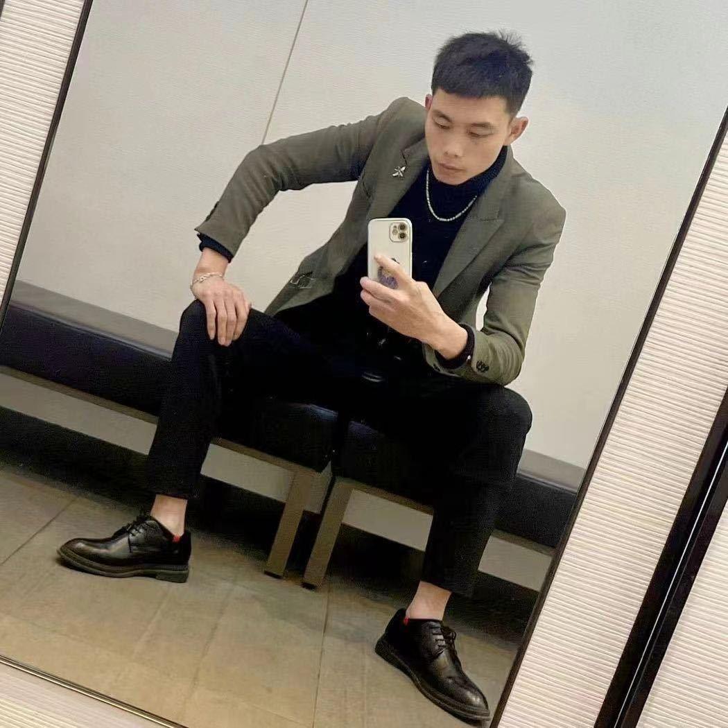 焦糖色素 女裤穿搭