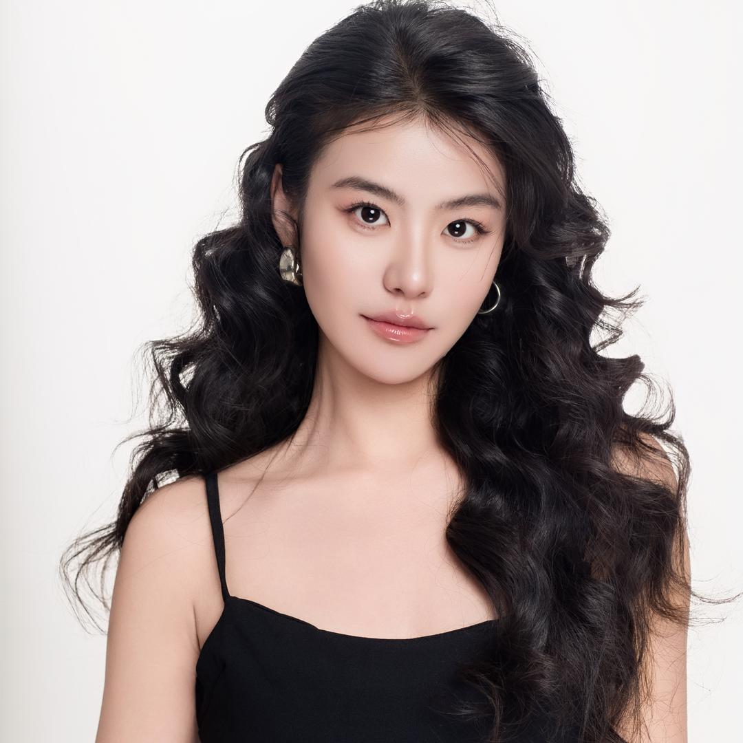 满洲里展艺舞蹈中心