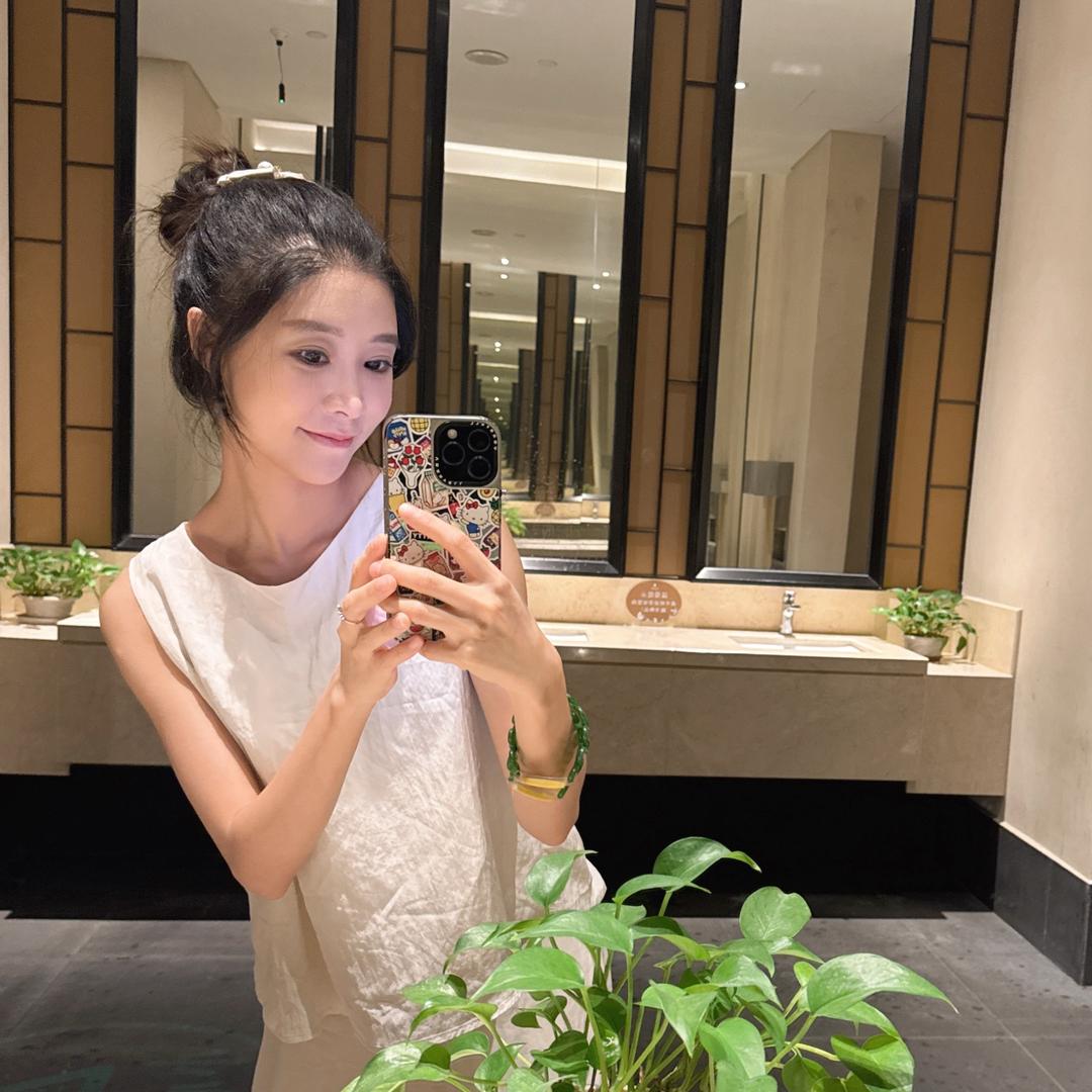 昕昕又瘦了
