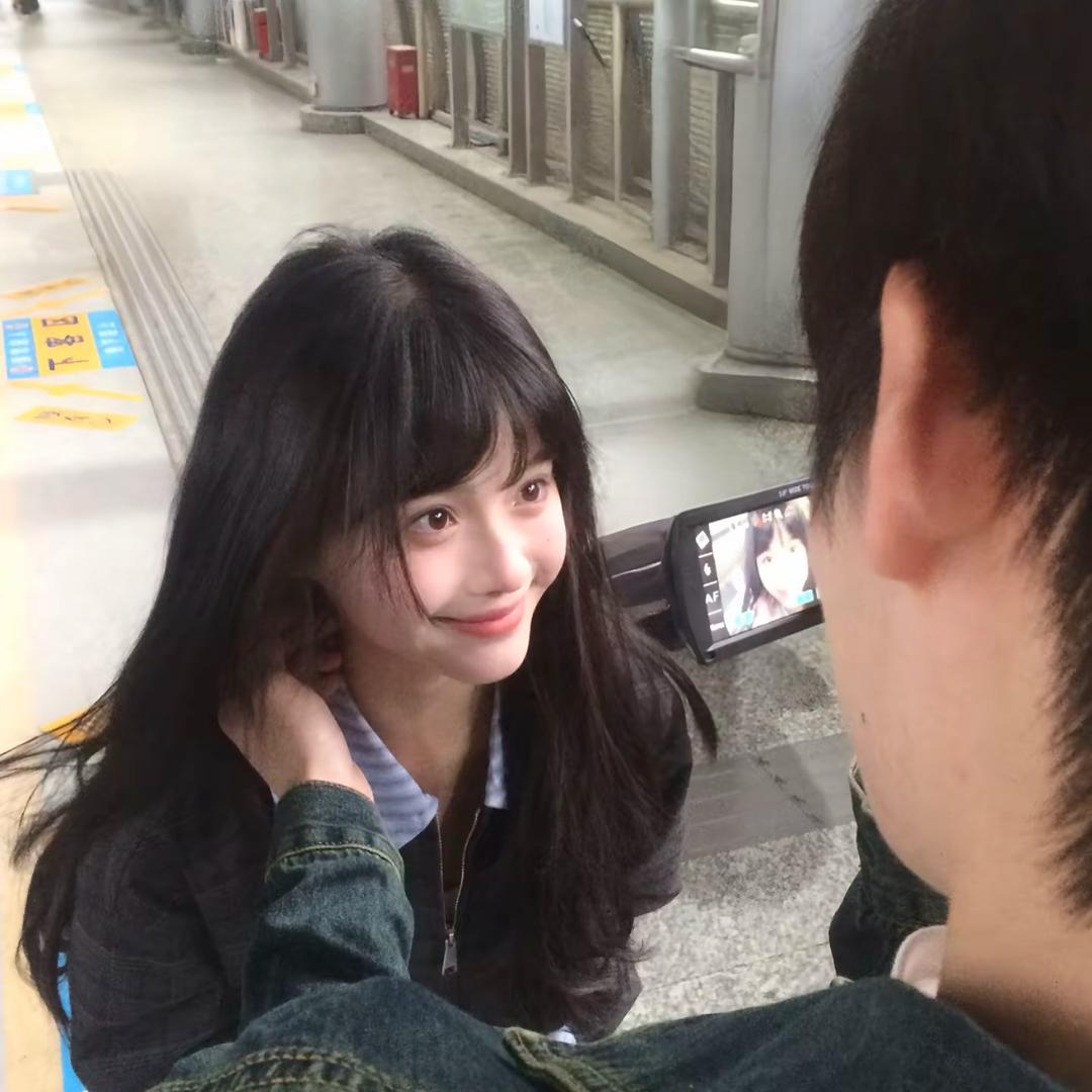 林允儿.
