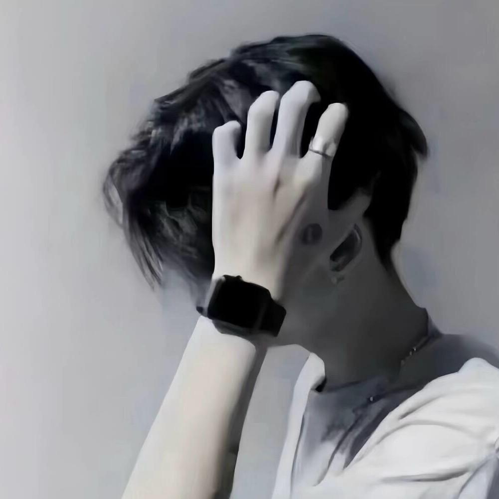 𓆡 𓂂在你身边