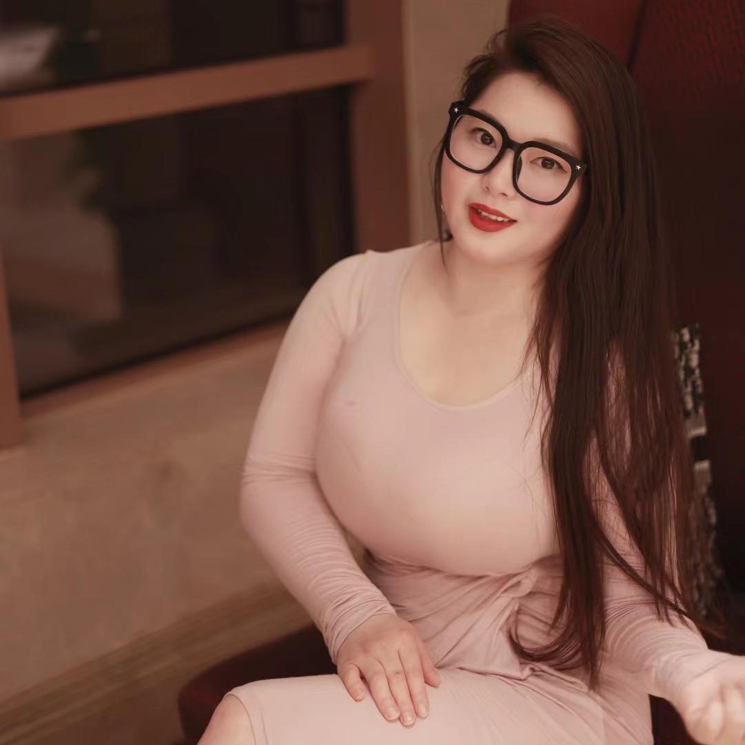 小Y