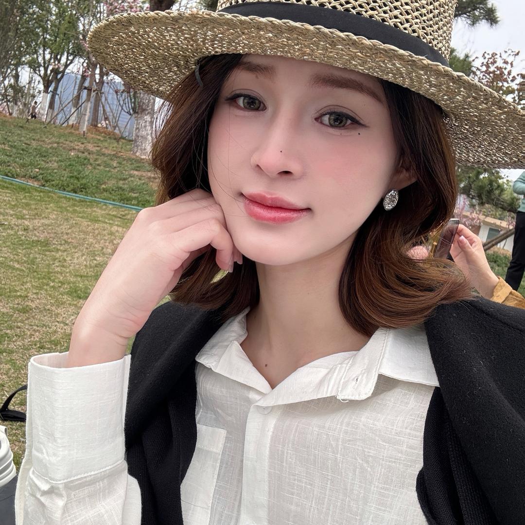 梁书瑶