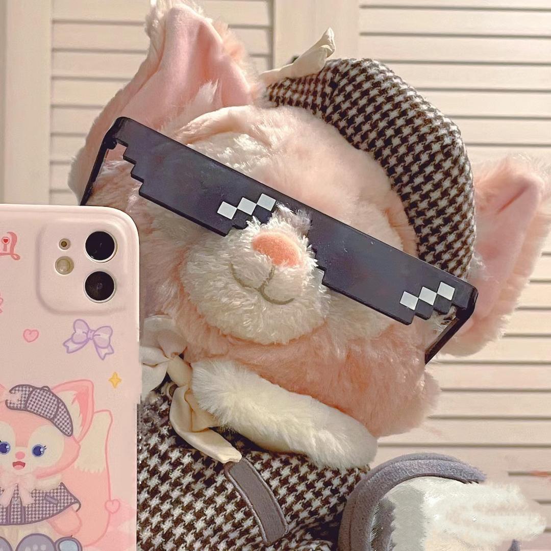 狐狸精的眼睛眯眯