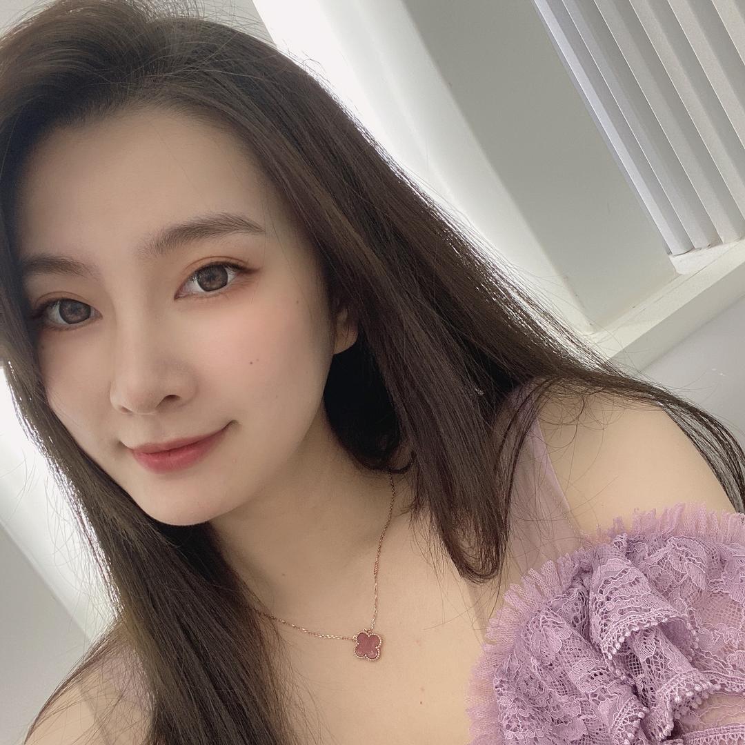 吖秀男装穿搭