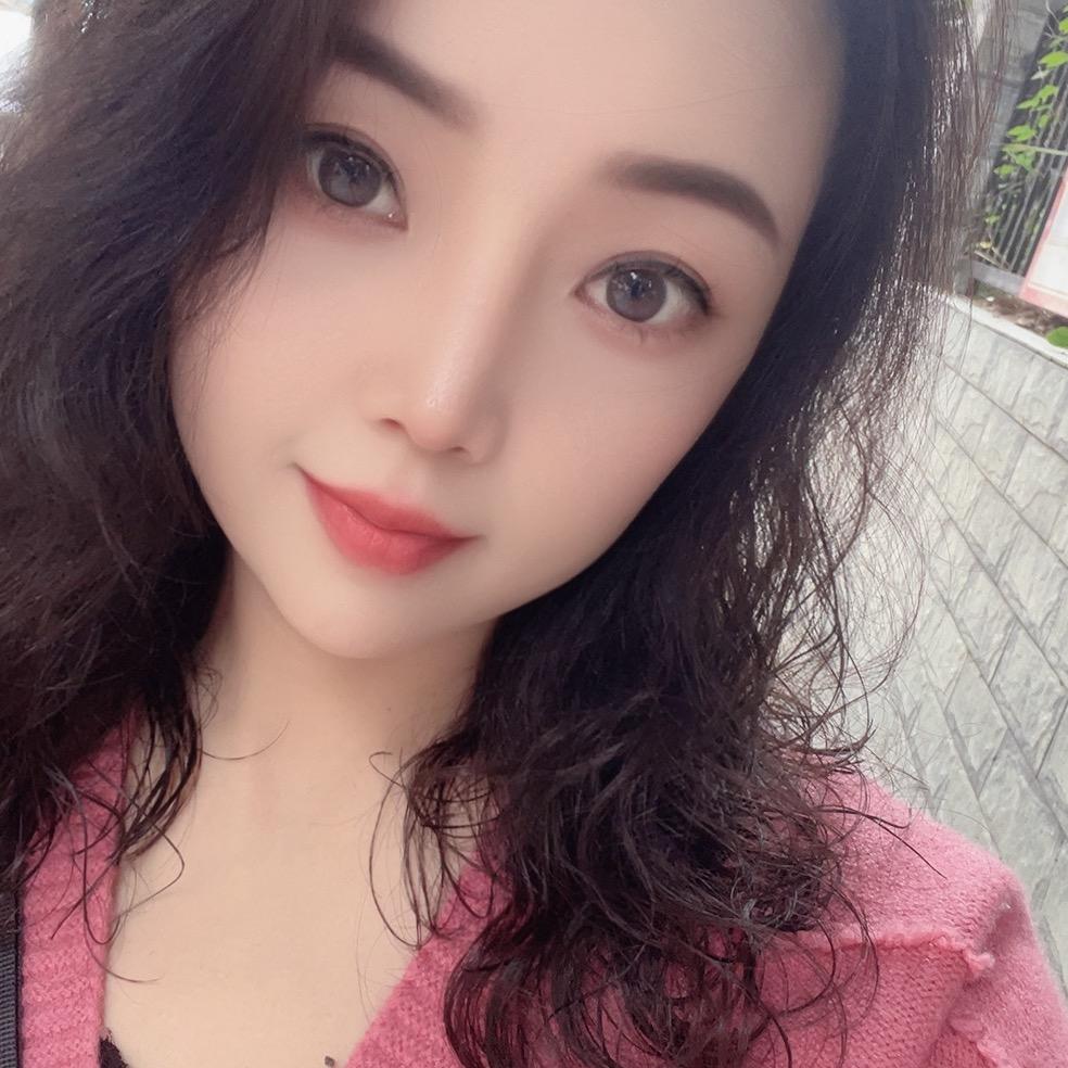 肖潇(80后宝妈）