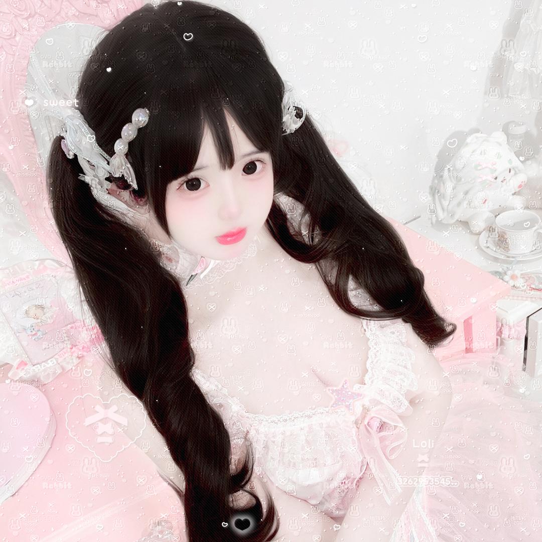 菡宝