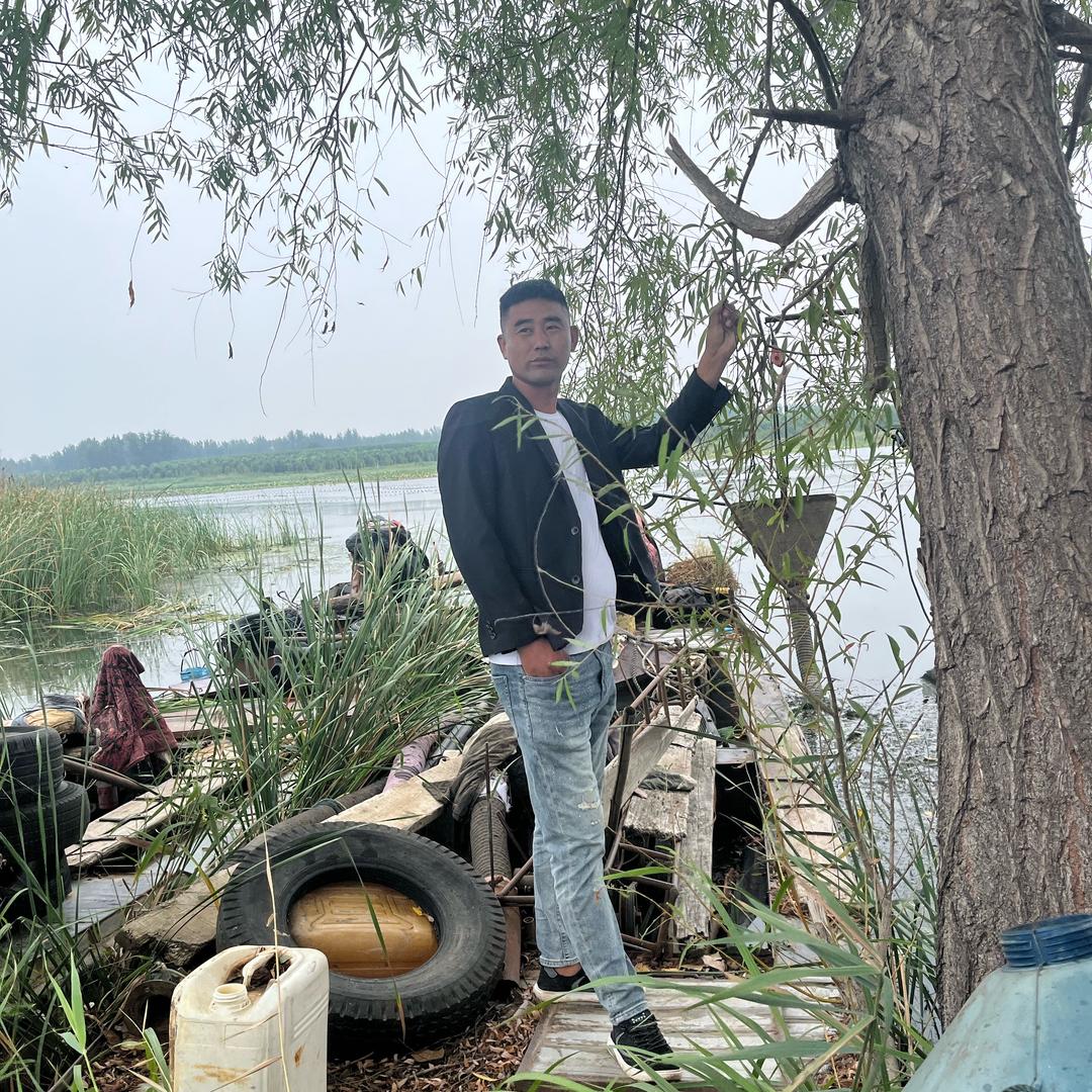 黄河宝弟