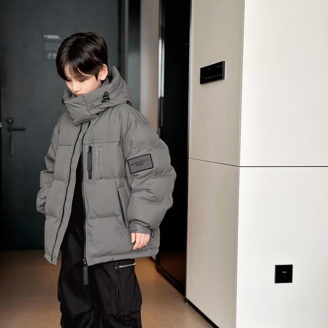 范米粒童装 每天早上11开播