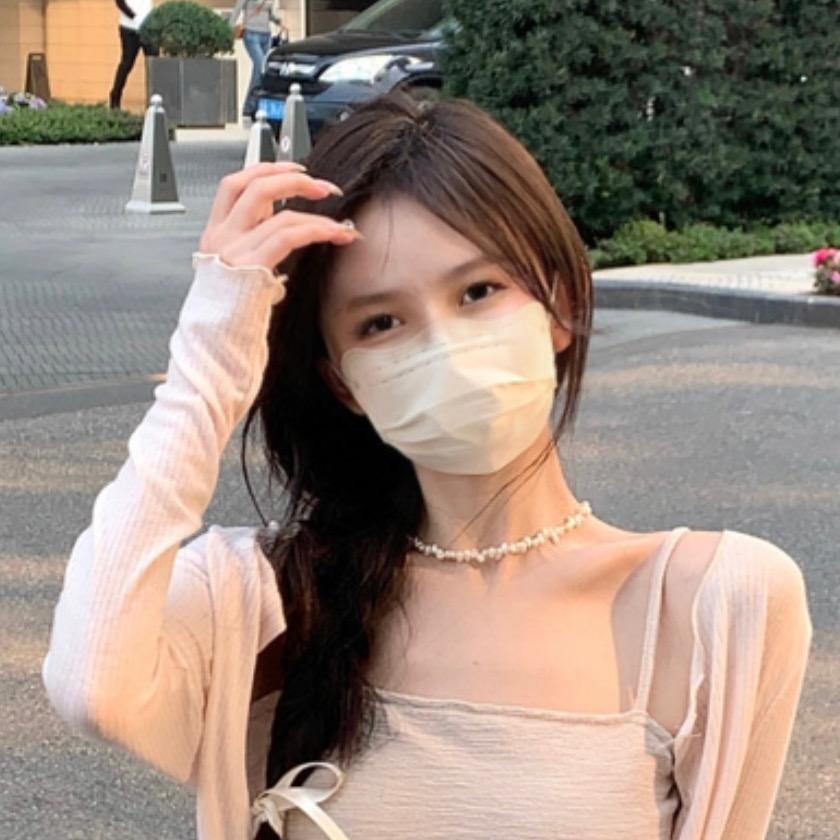 富贵花开卖袜子