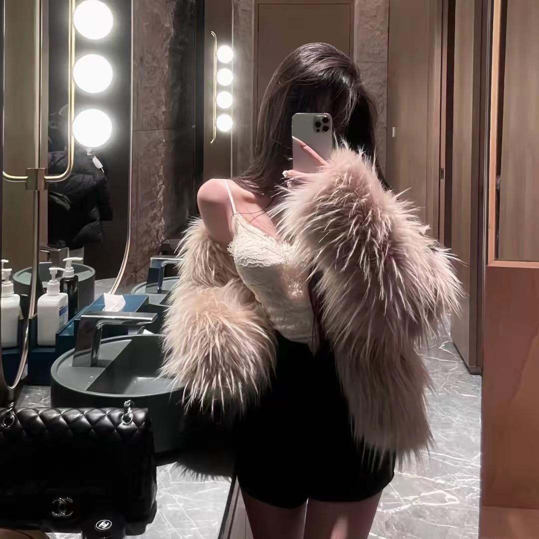 财神爷的亲孙女