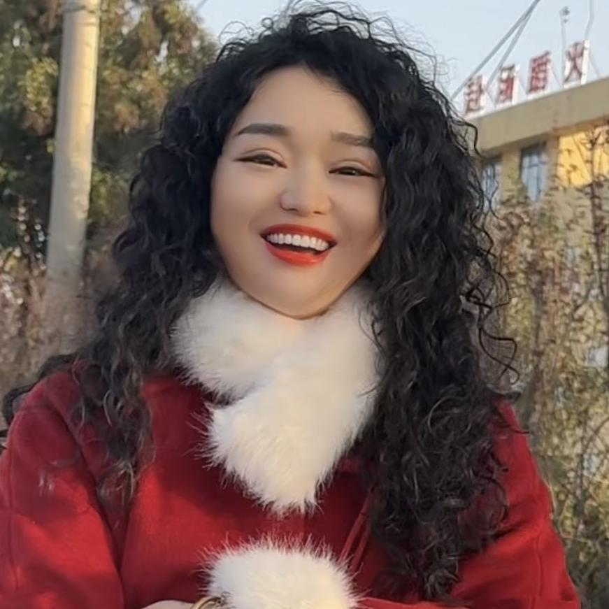 唐河蓝贵人美妆