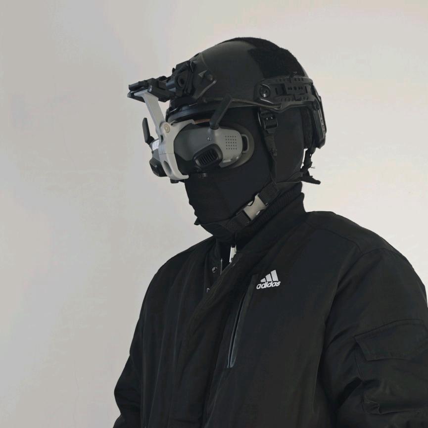 小艾同学会飞𝔽ℙ𝕍