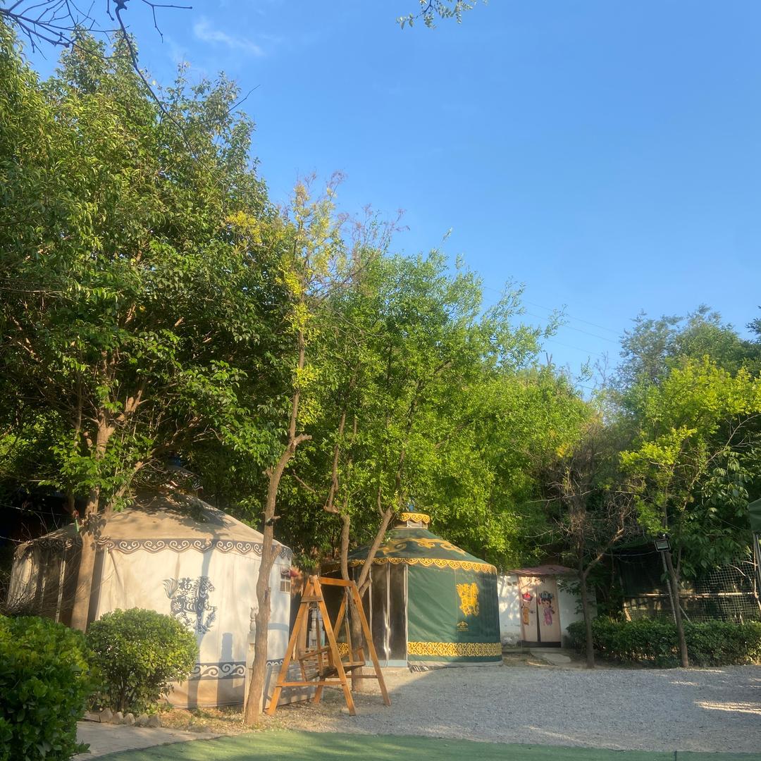 1.尚滋味土灶山庄2.川香小厨