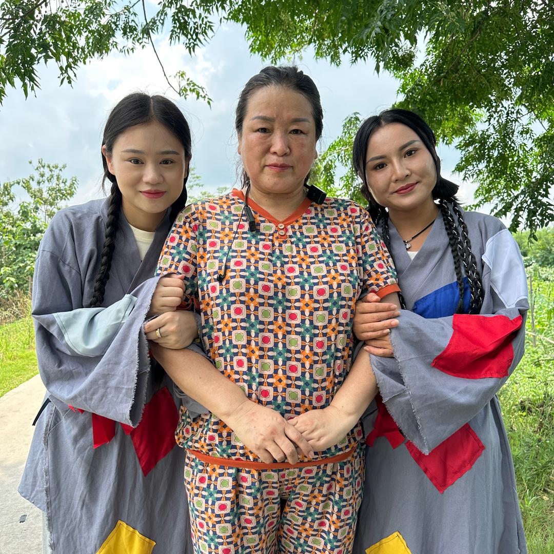 农村大妞二妞
