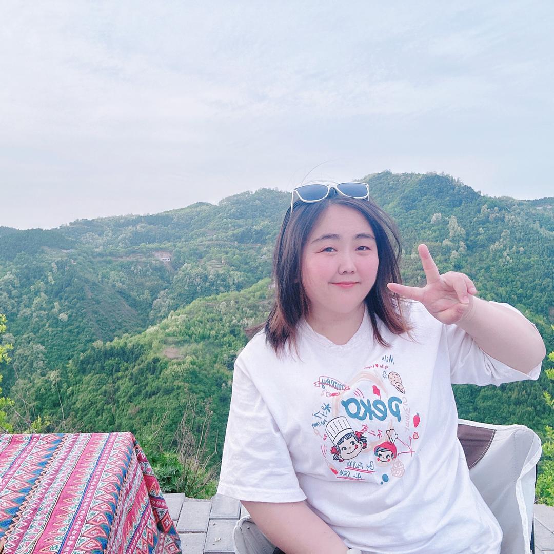 一杯美式冰拿铁🥤