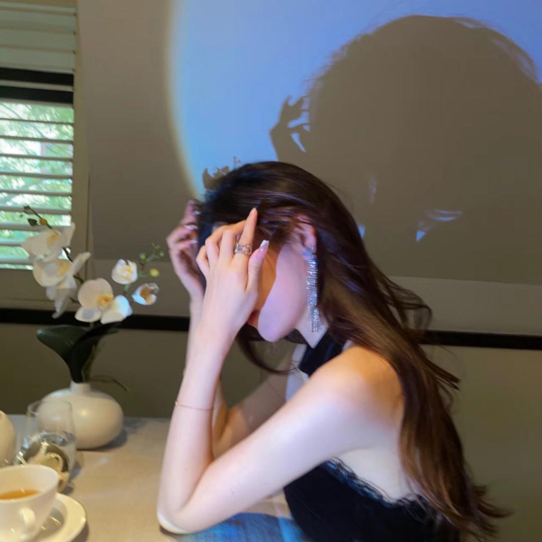 芳芳琪